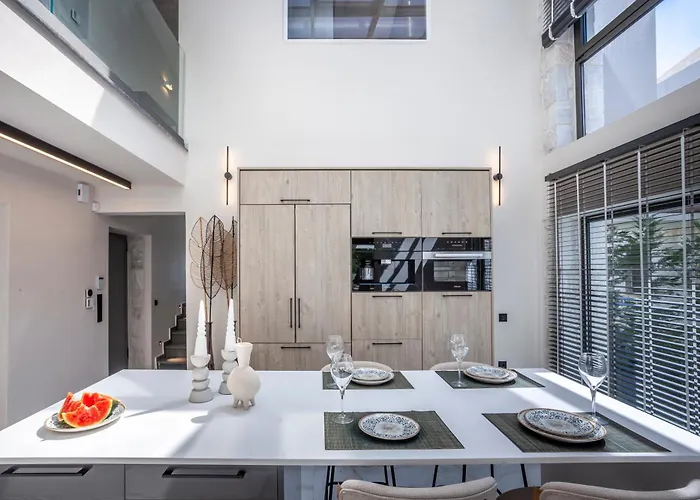 Eternity Blue Exclusive * Chaniotis