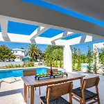 Eternity Blue Exclusive - Sunrise Apartman Hanióti